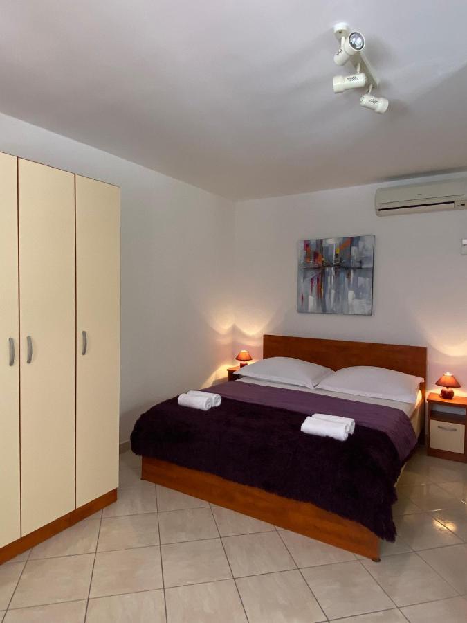 Apartments Doris & Petra ล็อควา โรโกซนิตซา ภายนอก รูปภาพ